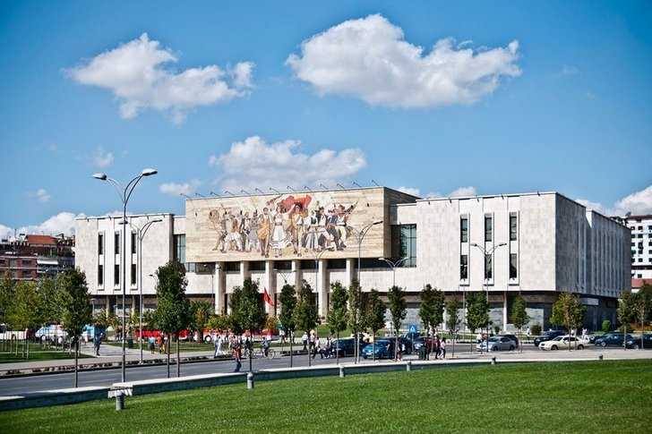 Национальный исторический музей Тираны