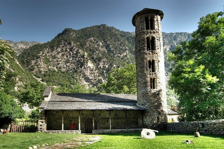 Kirche Santa Coloma