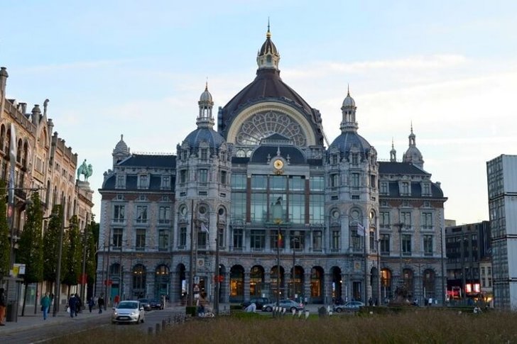 Antwerpen-Zentral