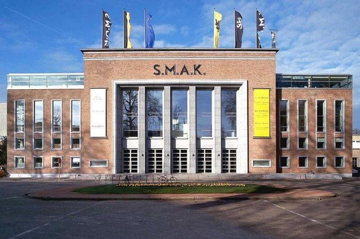 Musée municipal d'art moderne (S.M.A.K.)