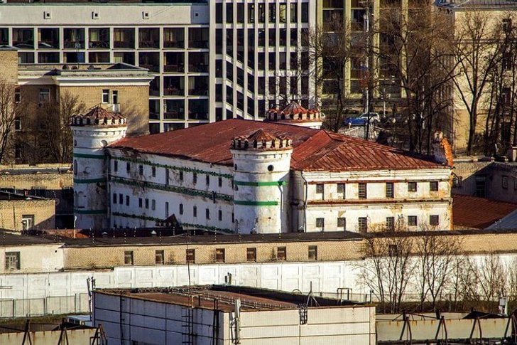 Pishchalovsky Castle