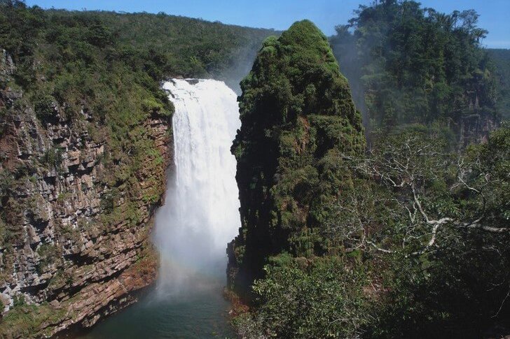 Arkoiris waterfall