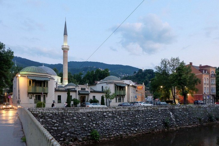 Königliche Moschee in Sarajevo
