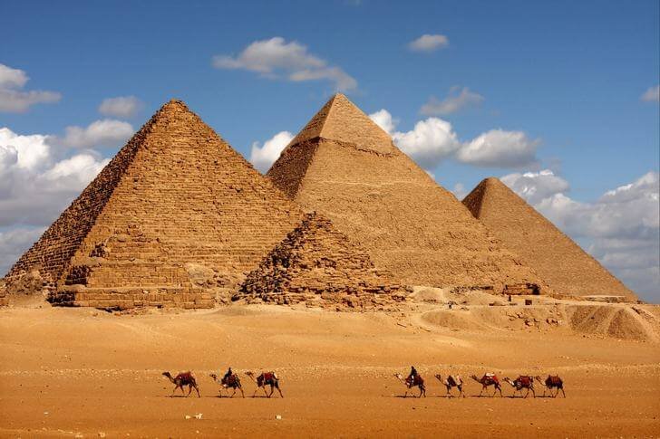 Pyramides égyptiennes