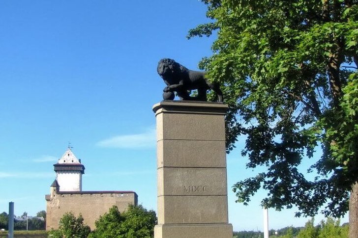 纪念碑“瑞典狮子”