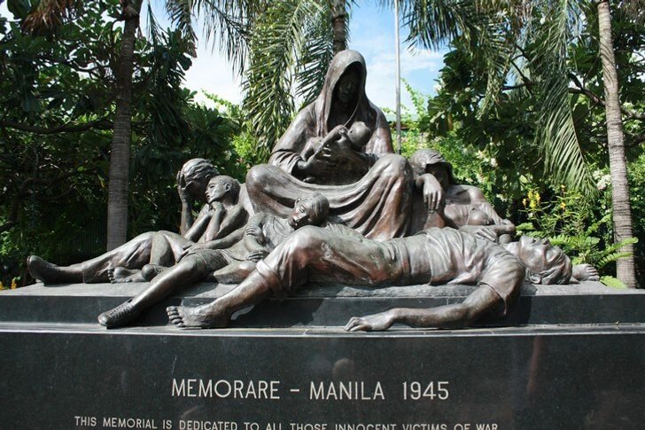 Memorare Manila Pomnik