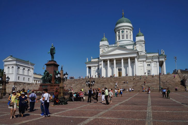 Сенатская площадь и собор (Хельсинки)