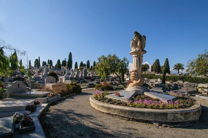 Grand Jas Cemetery