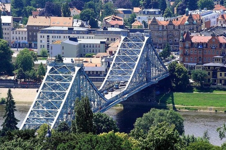 Ponte Miracolo Blu