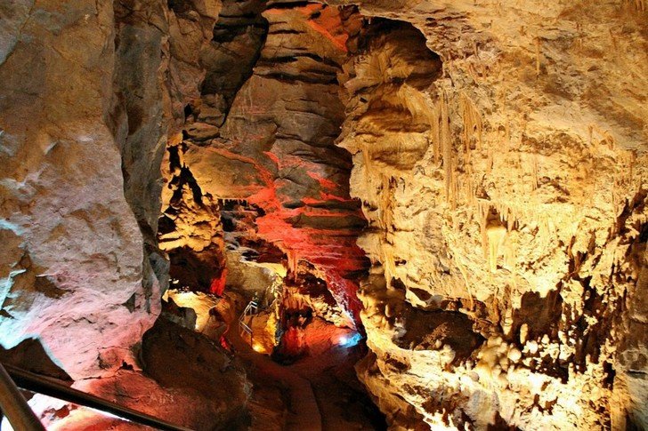 Taulabe-Höhlen