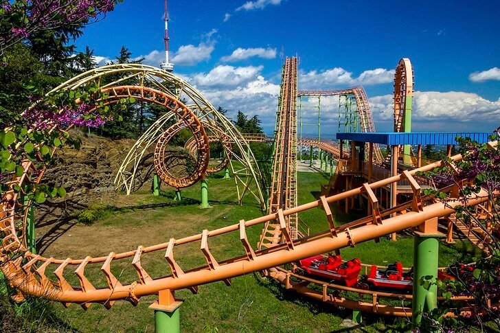 Amusement Park Mtatsminda