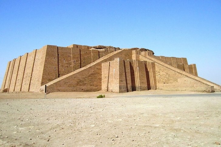 Ziggurat boga księżyca Nanny