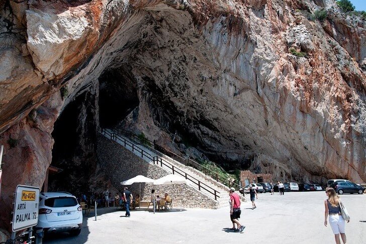 Grotta di Arta