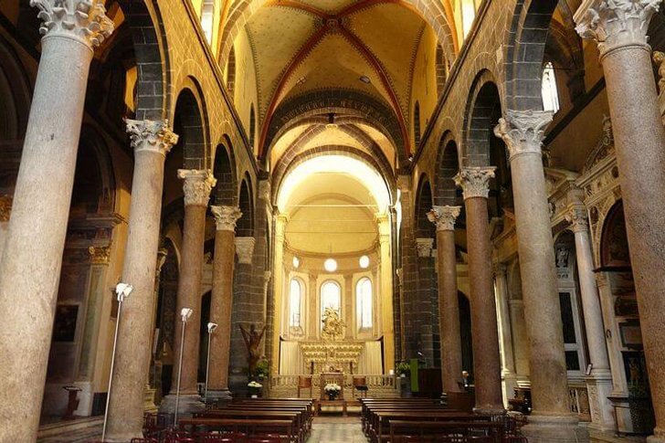 Церковь Санта-Мария-ди-Кастелло