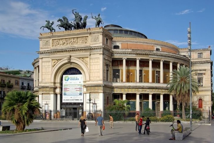 Politeama Theater