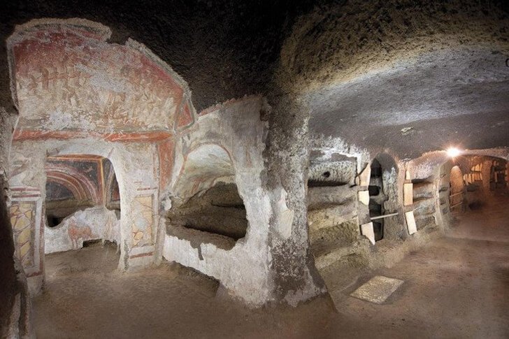 罗马地下墓穴