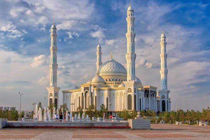 Mosquée Khazret Sultan