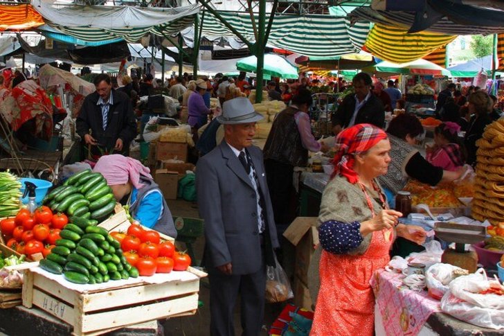Bazar em Osh