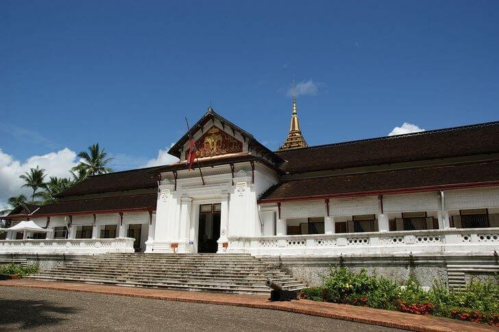 Pałac Królewski i świątynia Ho Kham (Luang Prabang)