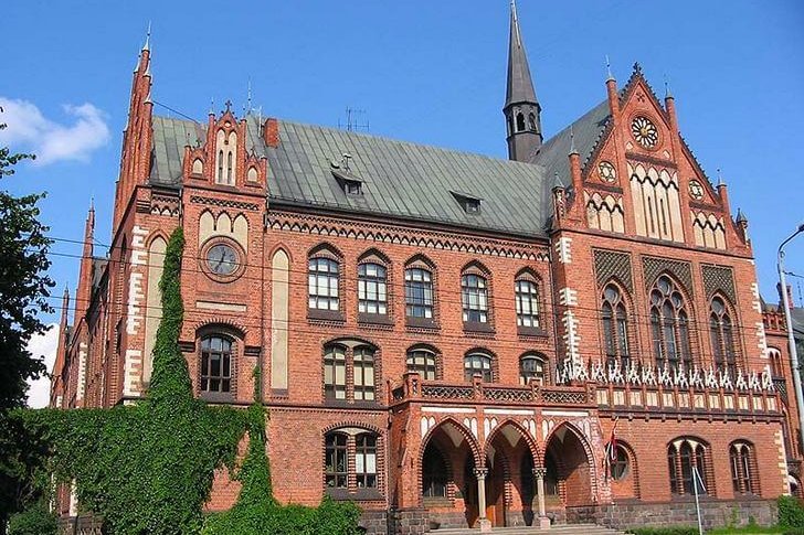 El edificio de la Academia de las Artes de Letonia