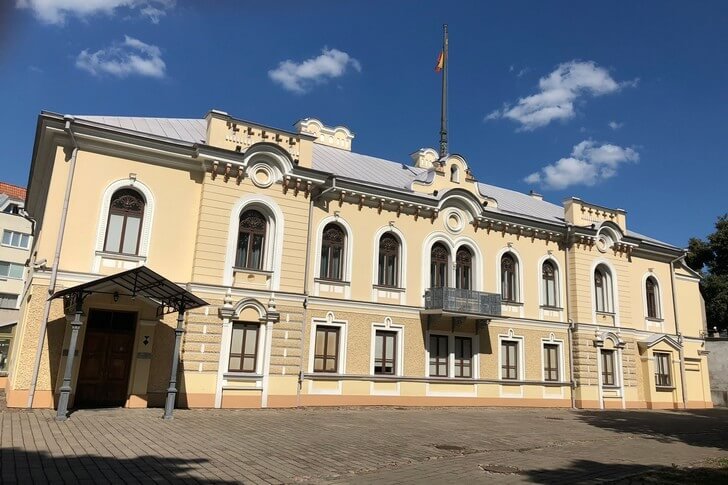 Historyczny pałac prezydencki