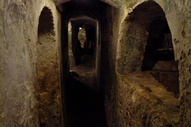 哈尔-萨夫列尼地窖