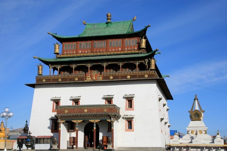 甘丹青林寺