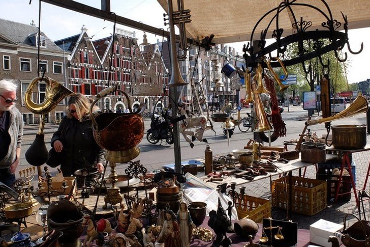 Блошиный рынок Waterlooplein
