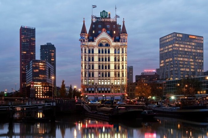 Weißes Haus in Rotterdam