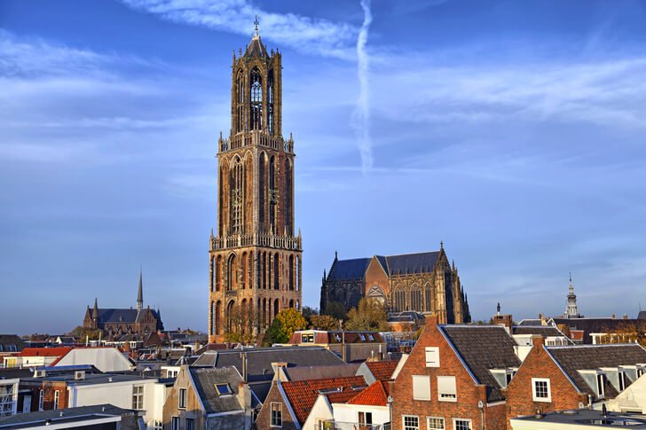Utrechter Kathedrale mit Turm