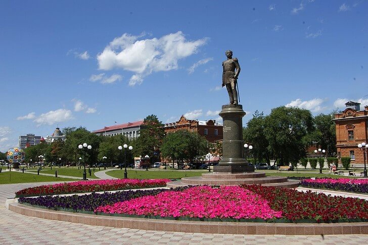 Monument voor Moeravjov-Amoerski
