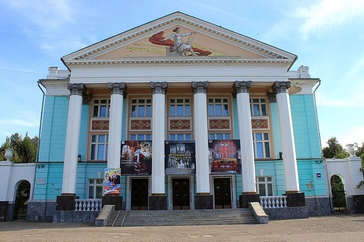 Teatro drammatico russo