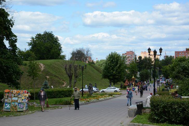 Kropotkinskaya street