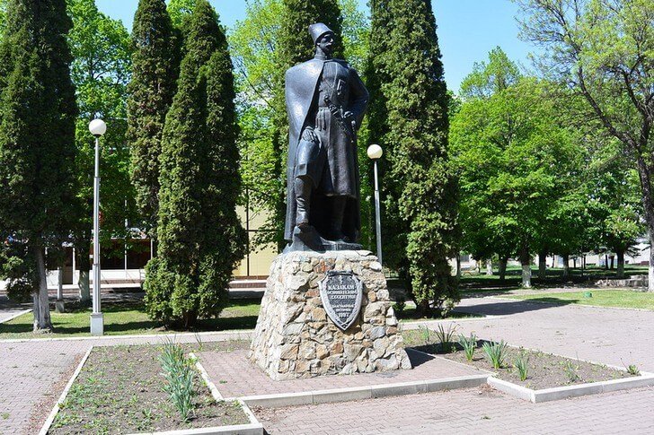 Monumento aos cossacos - os fundadores de Essentuki