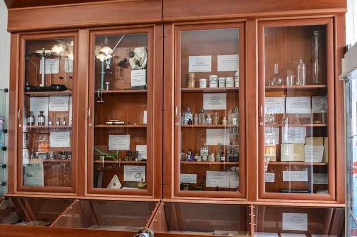 Pharmacie-Musée Ancienne Pharmacie Marine
