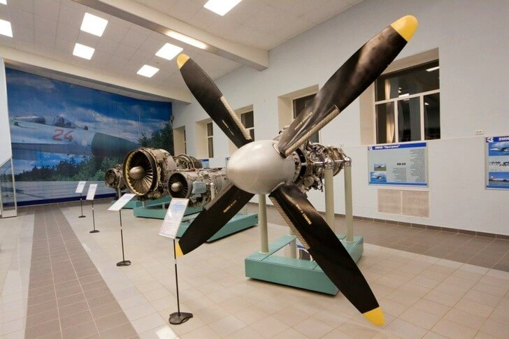 Museu da história da construção e reparo de motores de aeronaves