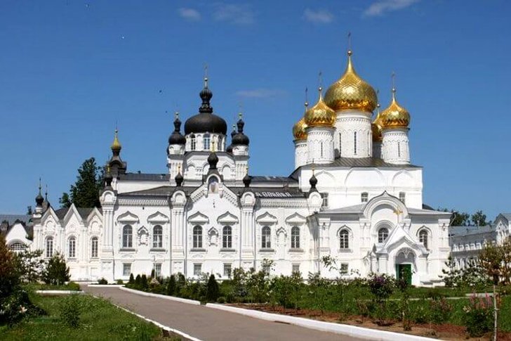Bogoyavlensko-Anastasia Monastery