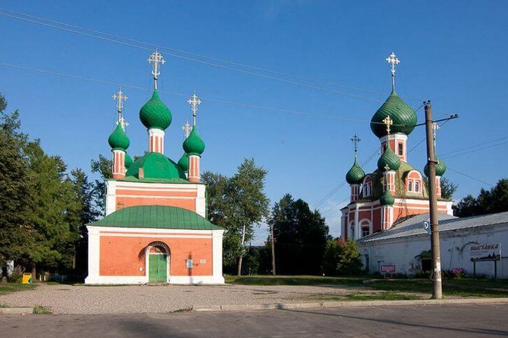 Vladimirsky Cathedral and Alexander Nevsky Church