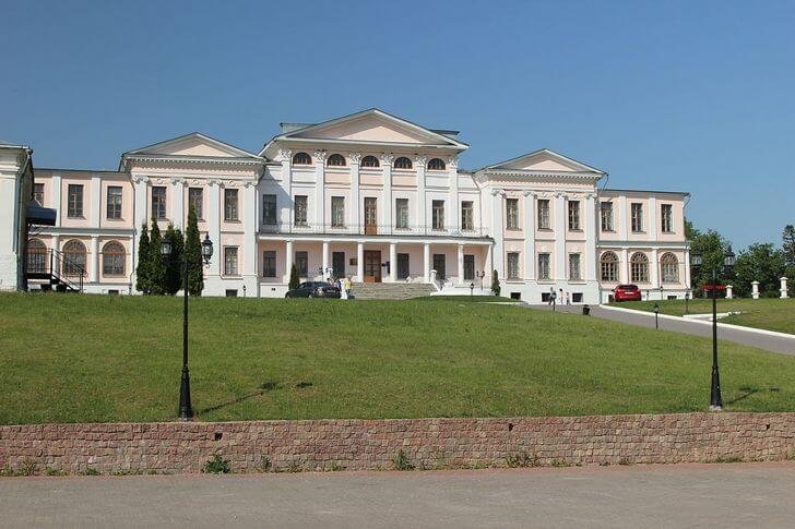 Manor Dubrovitsy