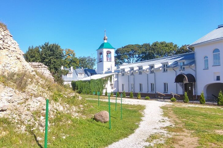 Snetogorsk monastery