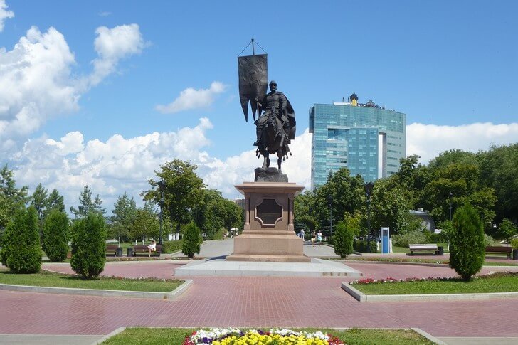 Monumento al principe Grigory Zasekin