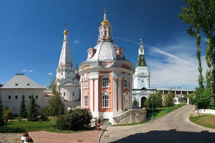 斯摩棱斯克教堂
