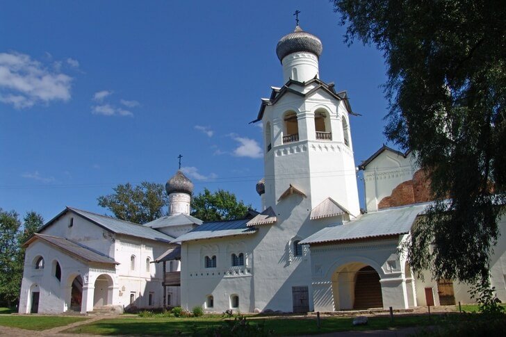 斯帕索-普列奥布拉任斯基修道院