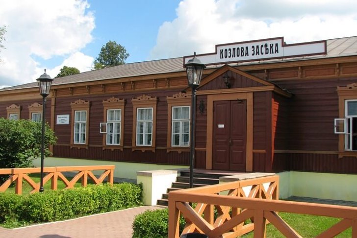 Bahnhofsmuseum „Kozlova Zaseka“