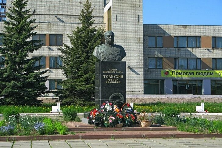 Monument to Tolbukhin