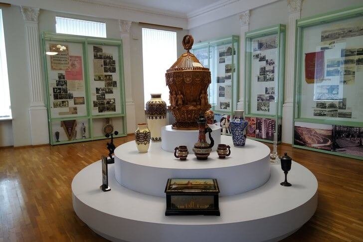 巴什科尔托斯坦共和国国家博物馆