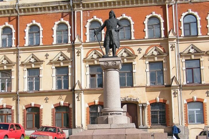 Памятник Торгилсу Кнутссону