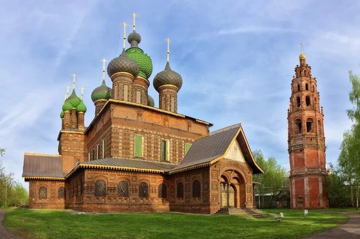 Kirche Johannes des Täufers in Toltschkowo