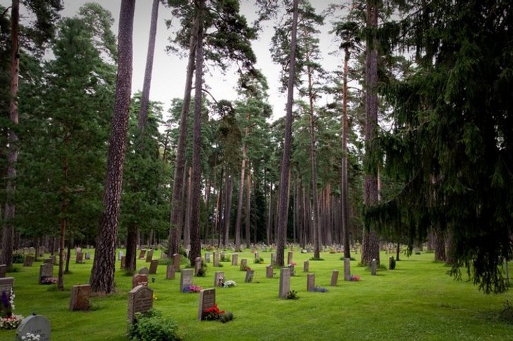 Skugschurkogården 森林公墓