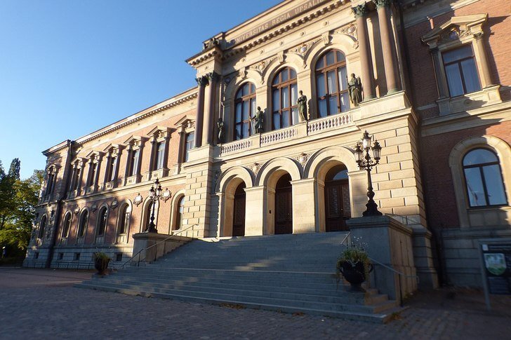 Упсальский университет